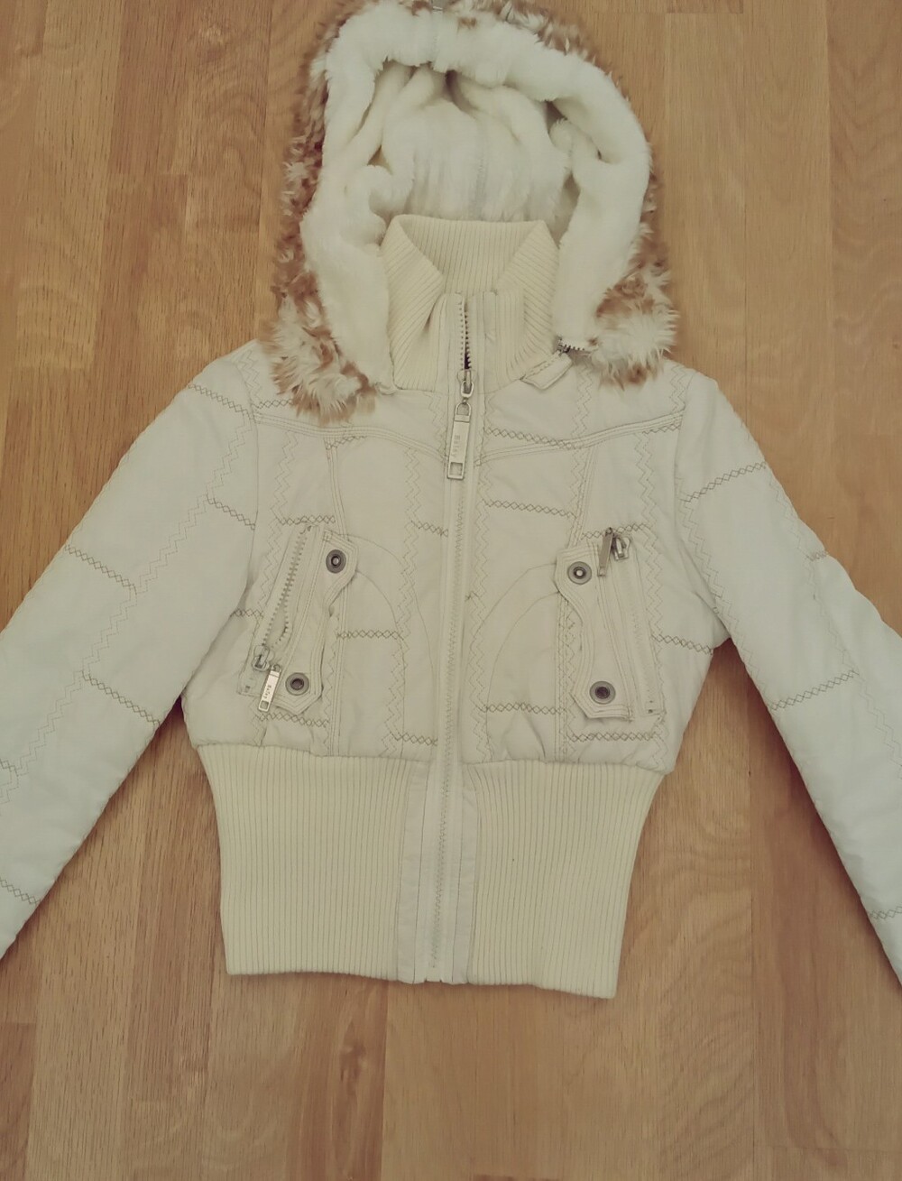 Esley Jacket Size S Cream Quilted Hooded Puffer with Faux Fur Trim